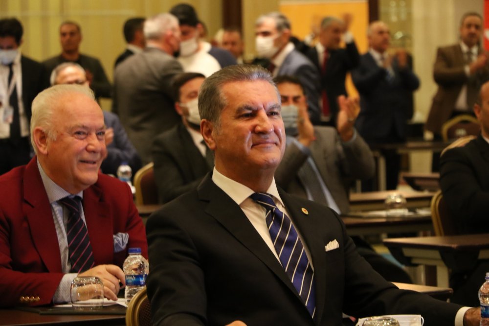 Mustafa Sarıgül: Bizim çizgimiz Atatürk ilkelerinden yana