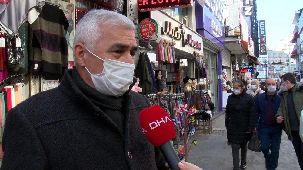 SOSYAL MESAFE UNUTULDU: Vaka sayılarının yükselişe geçtiği Samsun’da dikkat çeken kalabalıklar