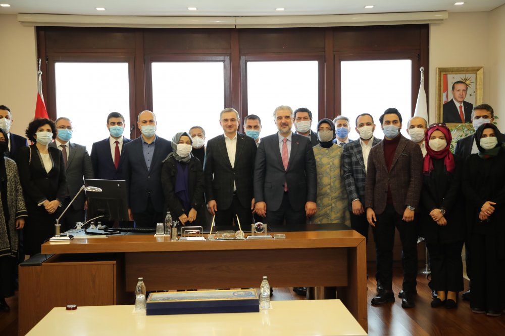 AKP İstanbul İl Başkanlığı'nda devir teslim töreni yapıldı! İşte  AKP İstanbul'un yeni yönetimi