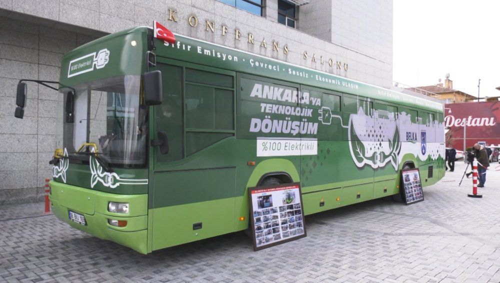 Ankara'da dizelden dönüştürülen elektrikli otobüs tanıtıldı