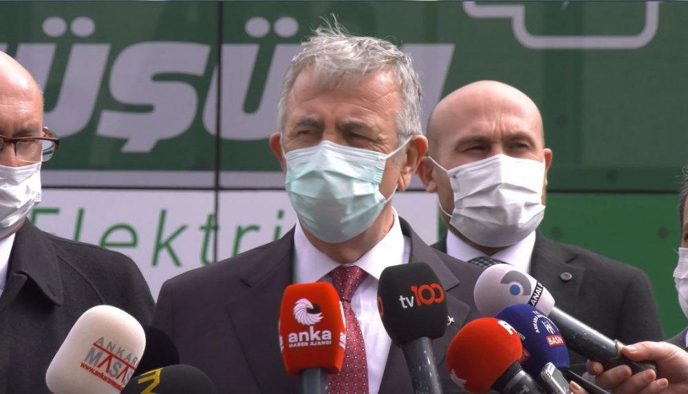 Ankara'da dizelden dönüştürülen elektrikli otobüs tanıtıldı