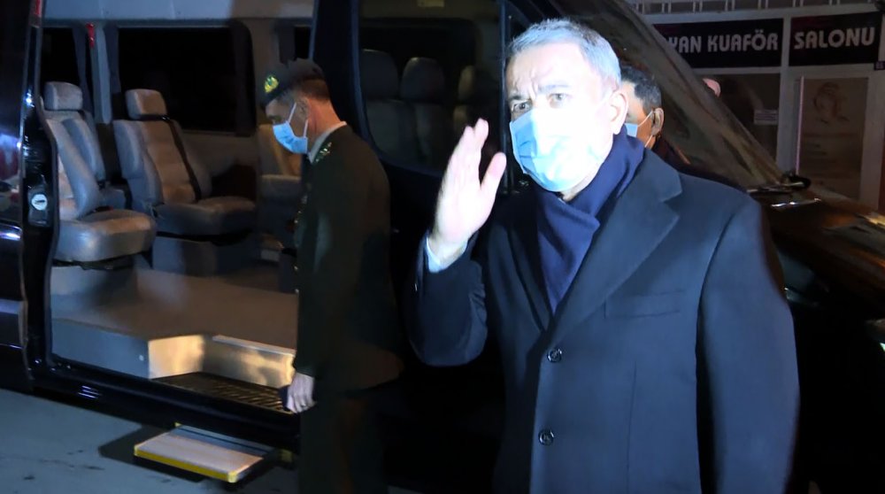 Bakan Akar, Pençe Kartal- 2 Harekatı şehitlerinin ailelerini ziyaret etti