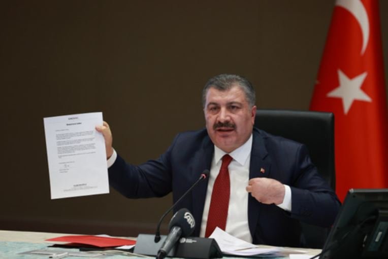 Bakan Koca: Üretici firma bir ülkeye aşıyı bedava bağışlar mı?