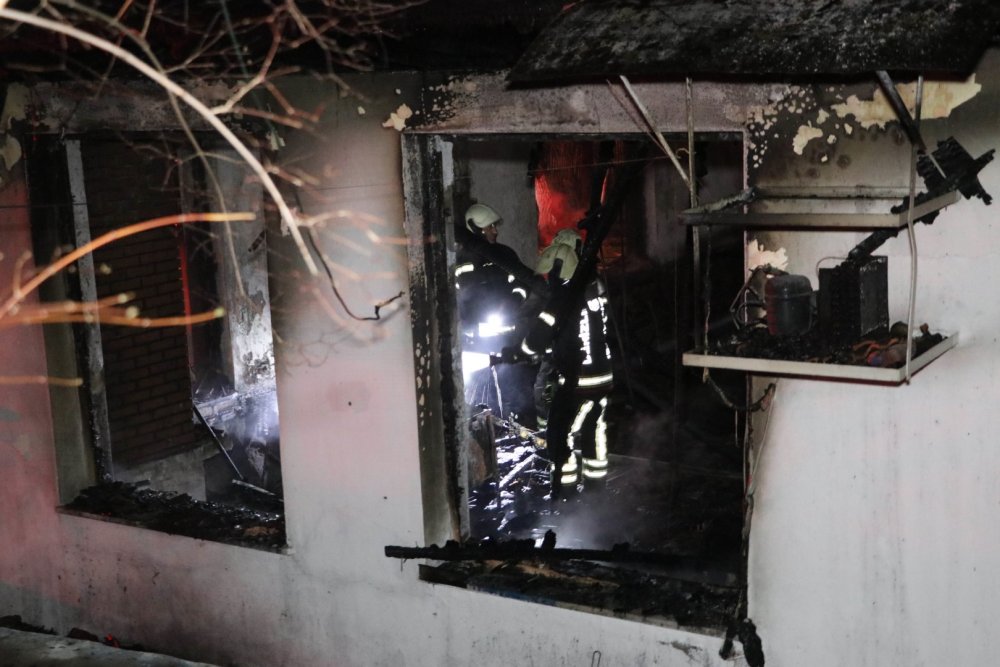 Denizli'de kapalı restoranda yangın: 3 kişi hayatını kaybetti