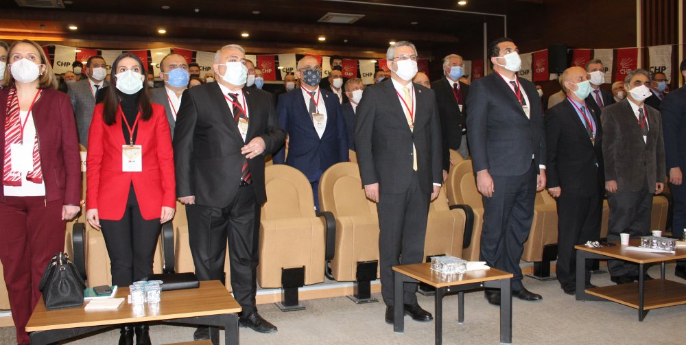 Eski CHP ilçe başkanından 'Bölge toplantısına alınmadım' iddiası