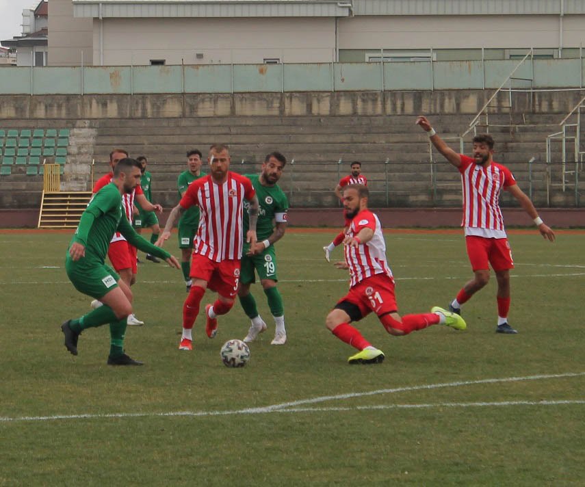 Yalovaspor - Batman Petrolspor: 0-0