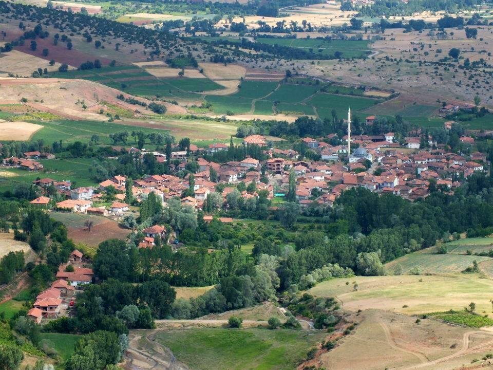 Zile'de bir köy karantinaya alındı