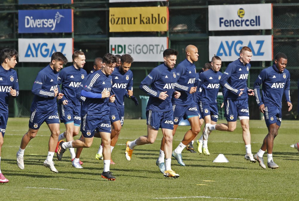 Fenerbahçe, Trabzonspor hazırlıklarını sürdürdü