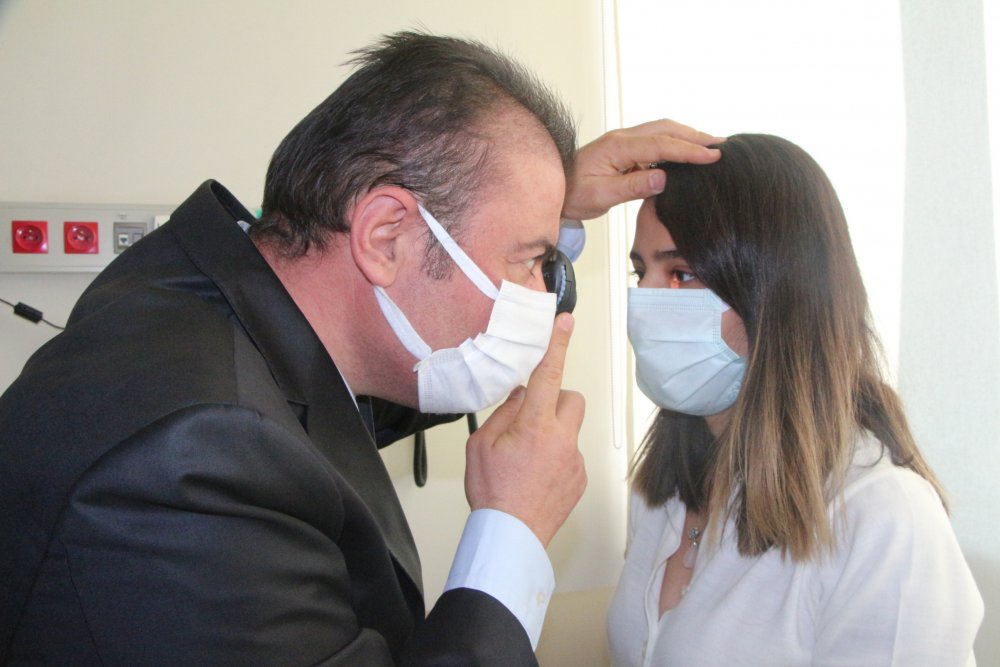 Pandemide baş ağrısı şikayetiyle doktora başvuranların sayısı 2 kat arttı