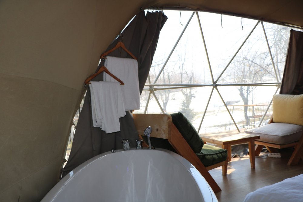 "glamping": Doğada lüks çadırda tatil keyfi 
