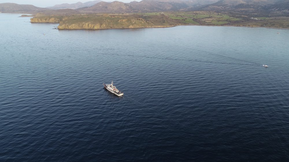 Gökçeada'da fiber tekne faciası: Off Road Şampiyonu Çarpışantürk öldü, kayıp 2 komutan aranıyor