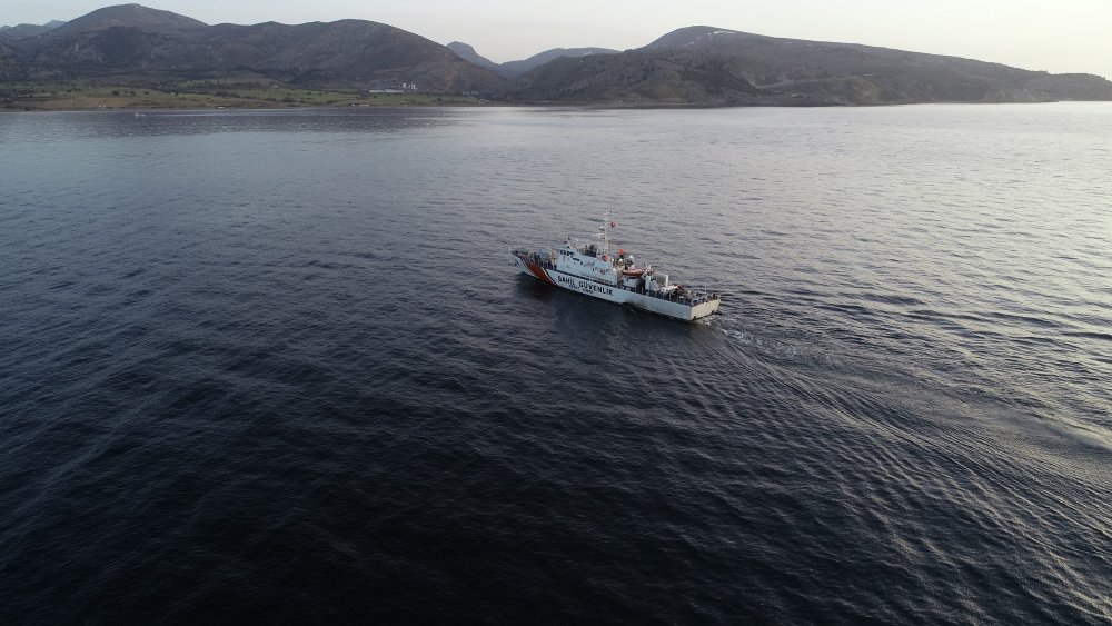Gökçeada'da fiber tekne faciası: Off Road Şampiyonu Çarpışantürk öldü, kayıp 2 komutan aranıyor