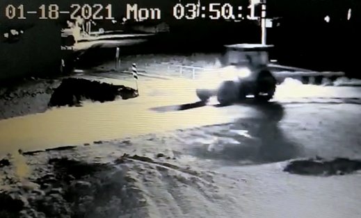 Jandarma, traktör hırsızlarını 312 saat güvenlik kamerası görüntüsü inceleyerek buldu