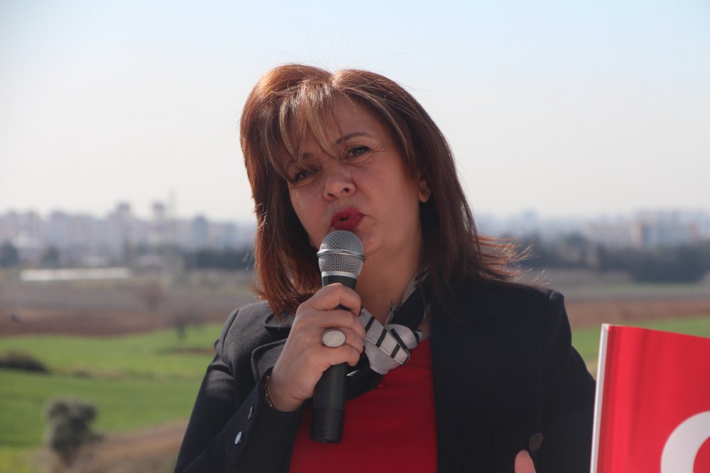 Koronavirüsten yaşamını yitiren 380 sağlık çalışanının isimleri Adana'da yaşatılacak