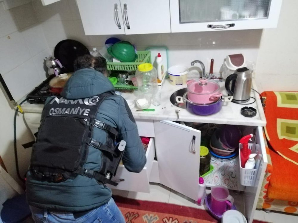 Osmaniye'de uyuşturucu operasyonuna 10 tutuklama