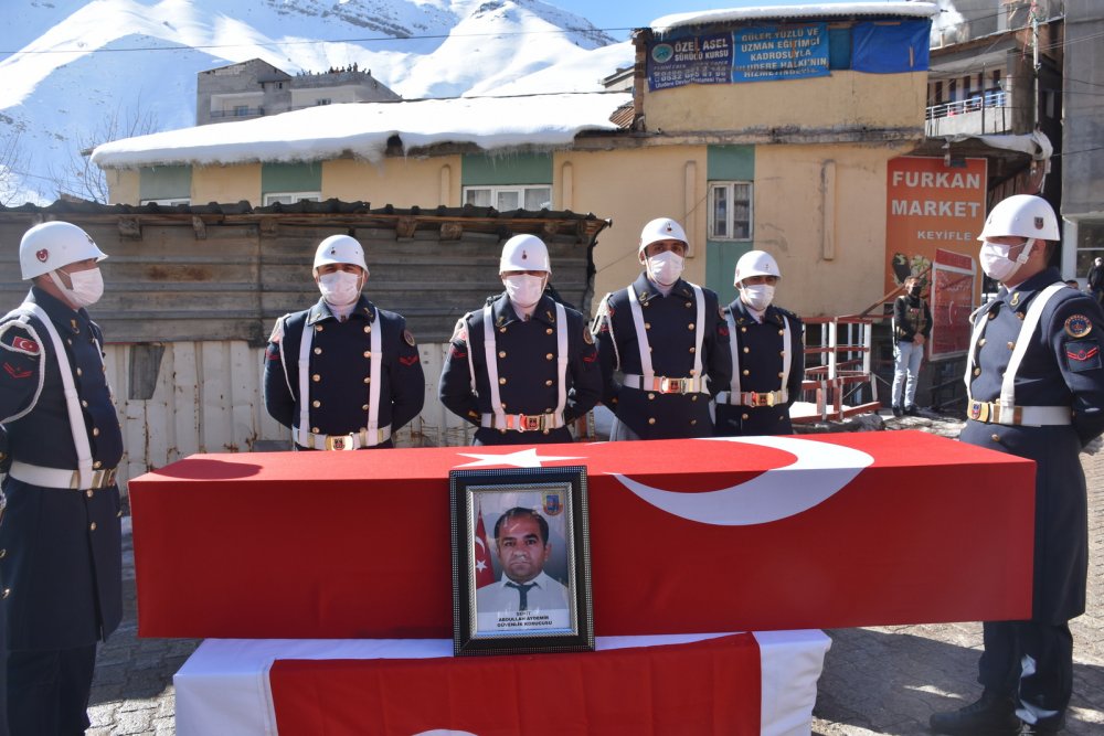 'Pençe- Kaplan' bölgesinde şehit olan güvenlik korucusu, Şırnak'ta toprağa verildi