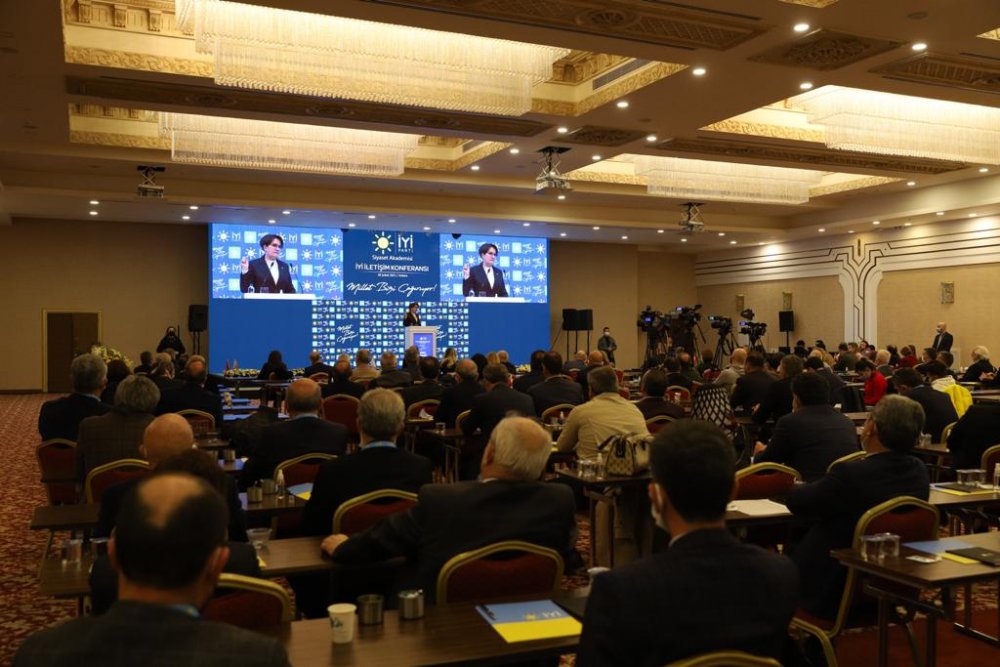 Akşener: TBMM'den Uygur Türklerinin uğradığı mezalim için 'soykırım' talebinde bulunacağız