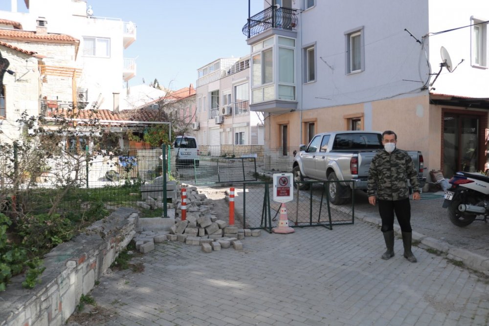 Dedesine ait arsadan geçen yolu, bu kez de mahkeme kararıyla kapattırdı
