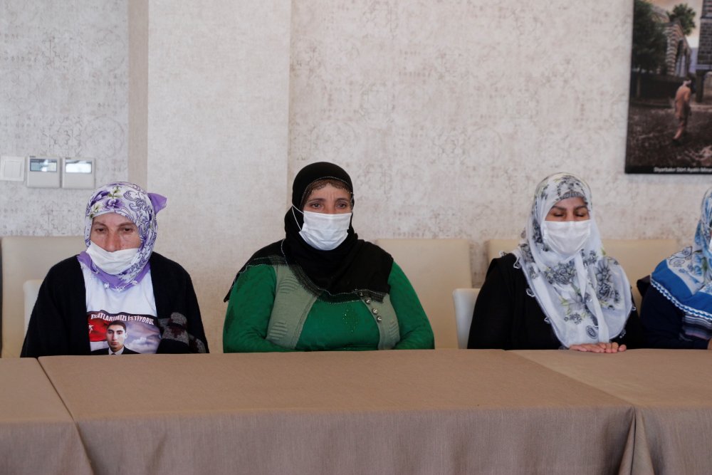 Evlat nöbetindeki baba: Çocuklarımızı dağda ölüme terk etmişler