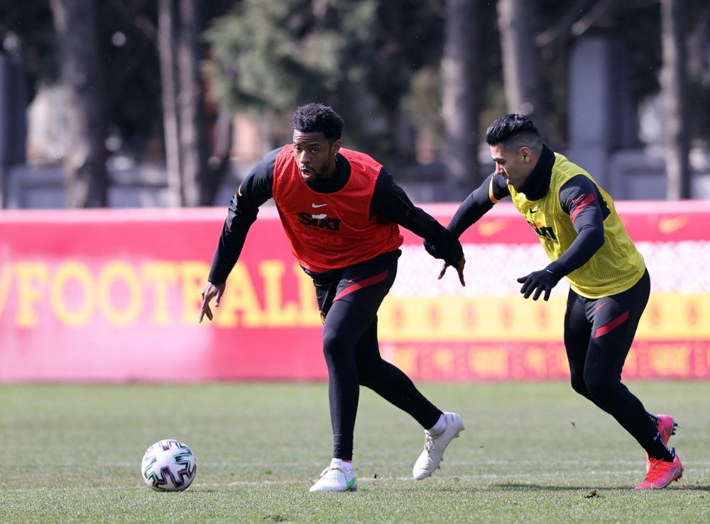 Galatasaray'da MKE Ankaragücü maçının hazırlıkları başladı