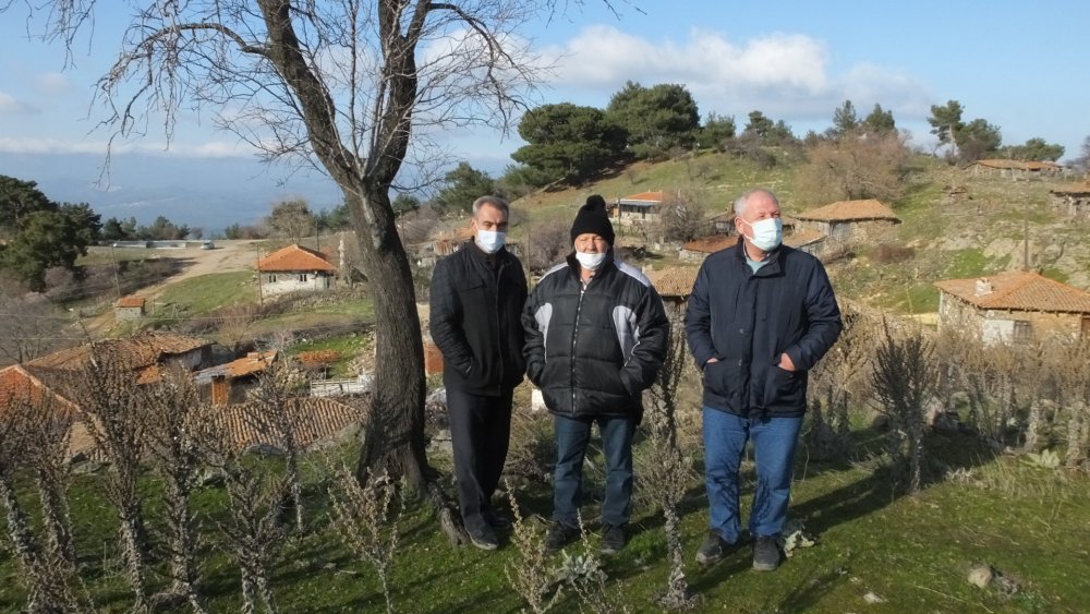 Havran’da Kocadağ Hacımahmutlar, göç yüzünden hayalet köy haline geldi