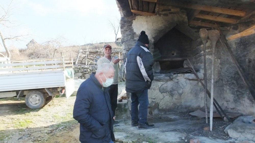 Havran’da Kocadağ Hacımahmutlar, göç yüzünden hayalet köy haline geldi