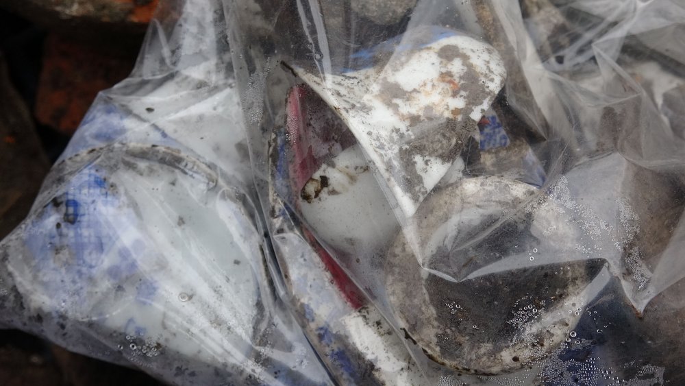 Otopark kazısında, Roma ve Bizans dönemlerine ait duvar kalıntıları bulundu