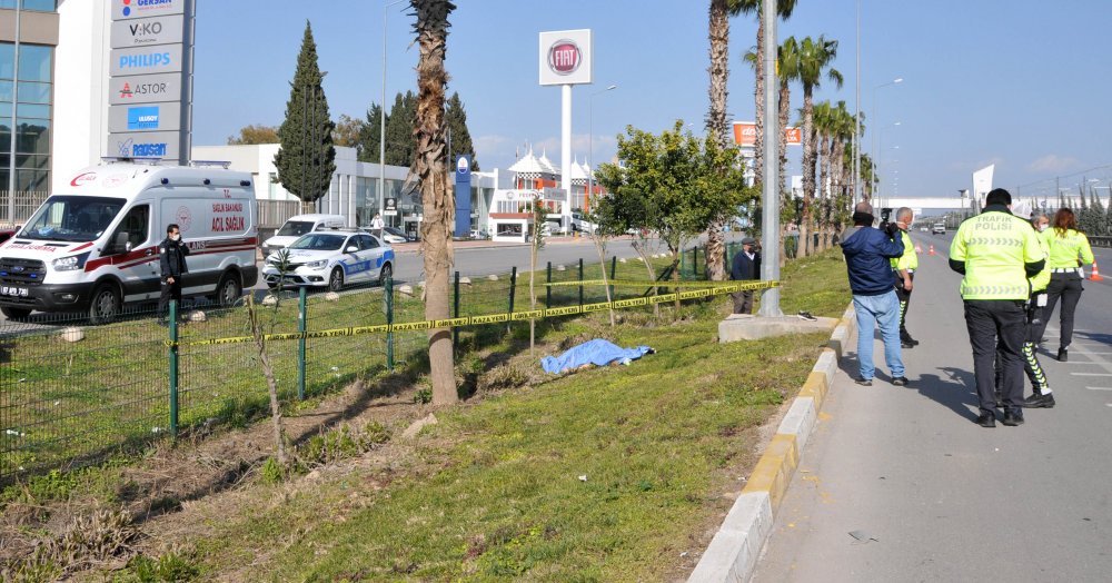 Spor yaparken hafif ticari aracın çarptığı adam hayatını kaybetti
