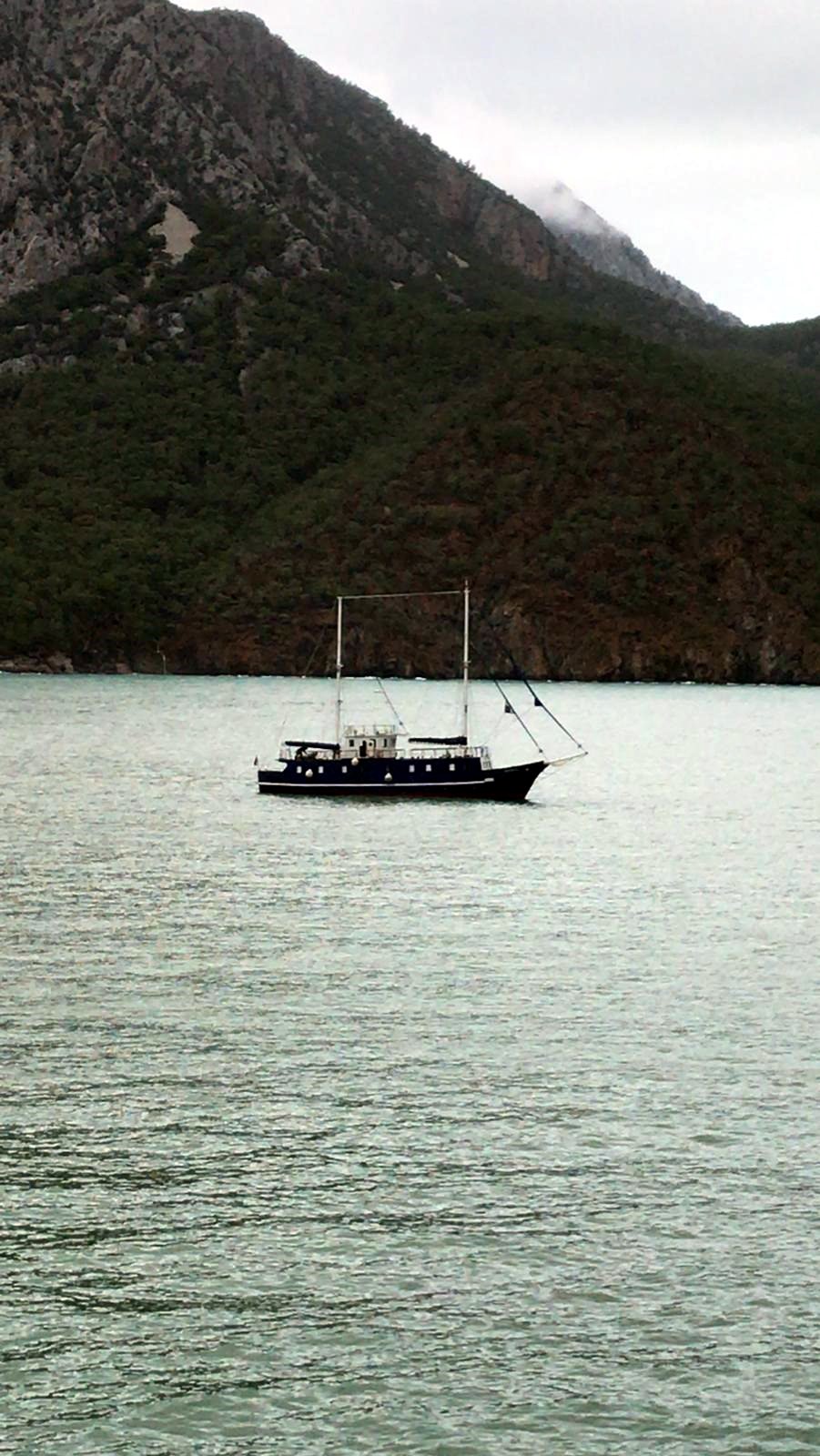 175 düzensiz göçmeni yurt dışına kaçırmaya çalışırken yakalanan 11 kişi tutuklandı
