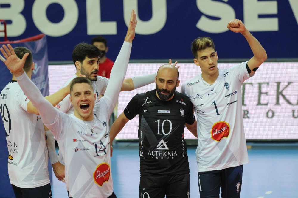 Altekma, Efeler Ligi'nde gururlu