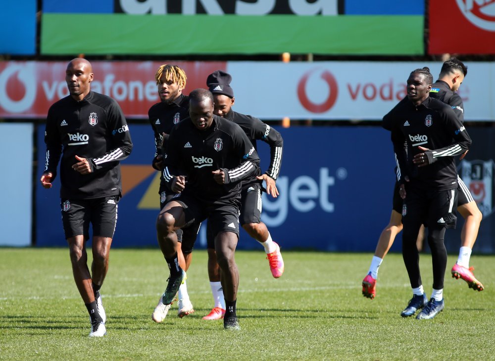 Beşiktaş, Yeni Malatyaspor deplasmanında