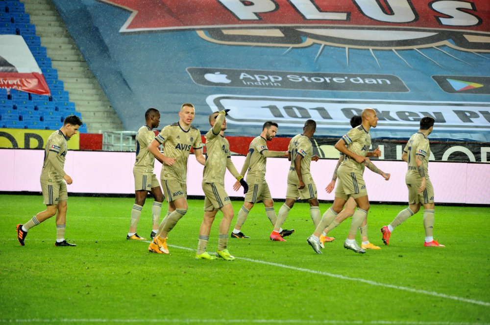 Fenerbahçe kara bulutları dağıttı