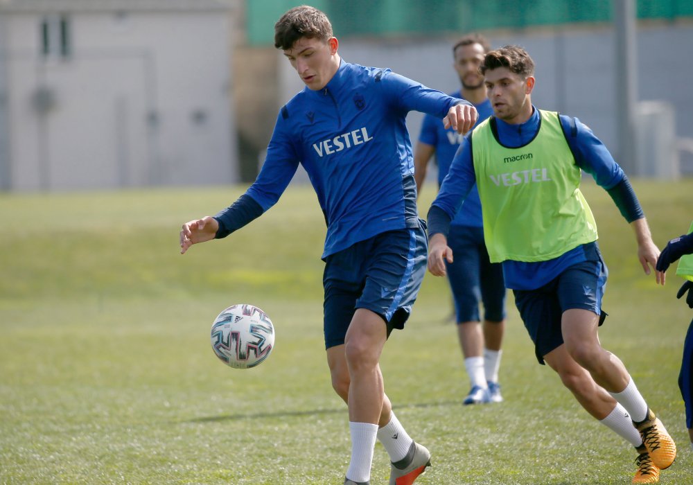 Trabzonspor, Kasımpaşa maçı hazırlıklarına ara vermeden başladı