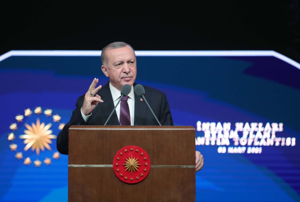 Cumhurbaşkanı Erdoğan, İnsan Hakları Eylem Planı'nı açıkladı