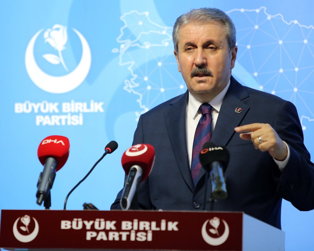 Destici: BBP fezlekelerin kaldırılması yönünde oy kullanacak