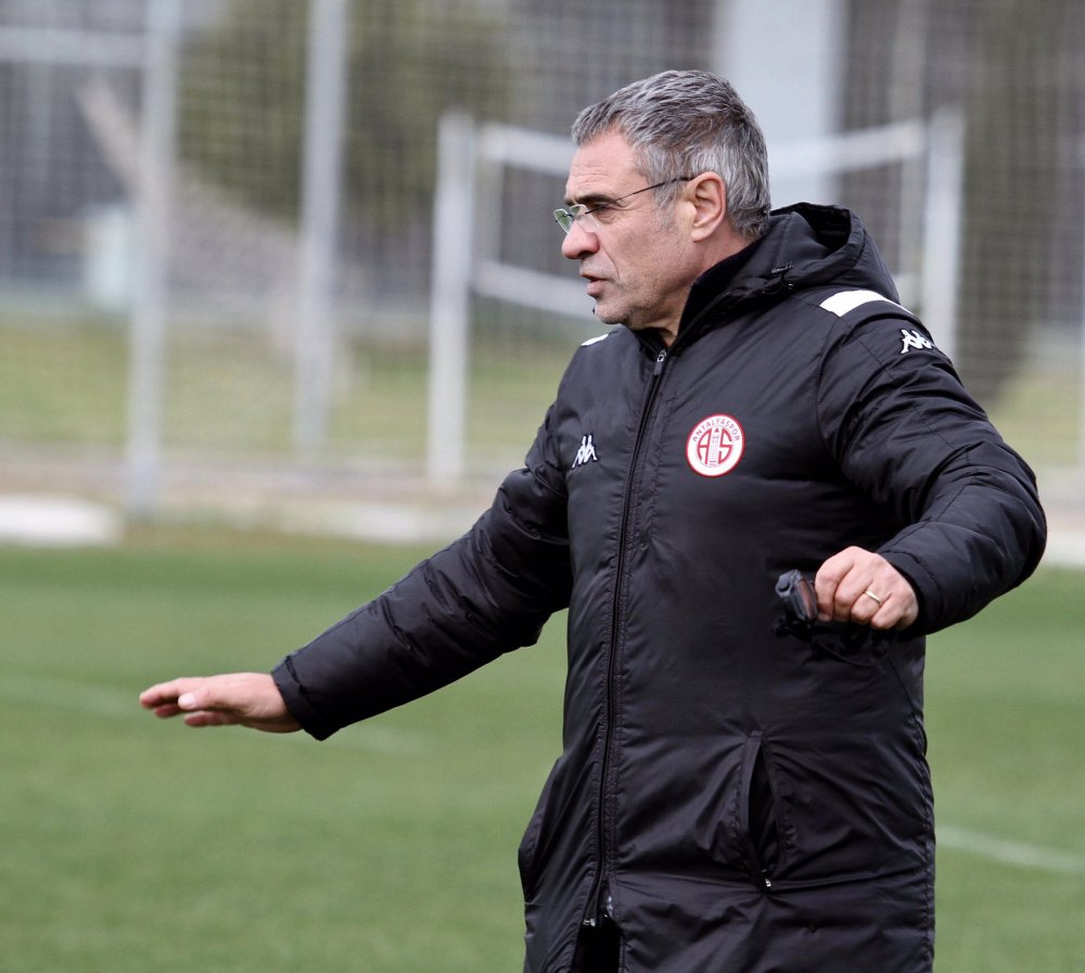 Ersun Yanal'ın Süper Lig'de 500'üncü maçı Fenerbahçe