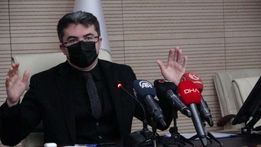 Erzurum Valisi Memiş: Esnafımız iş yeri kapansın istemiyorsa kurallara riayet etmeli