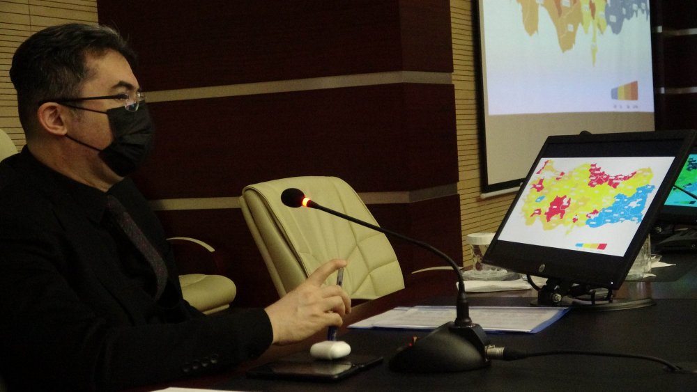 Erzurum Valisi Memiş: Esnafımız iş yeri kapansın istemiyorsa kurallara riayet etmeli
