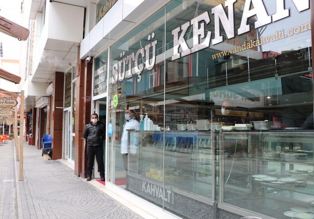 Kademeli normalleşme ile meşhur Van kahvaltısına yoğun ilgi