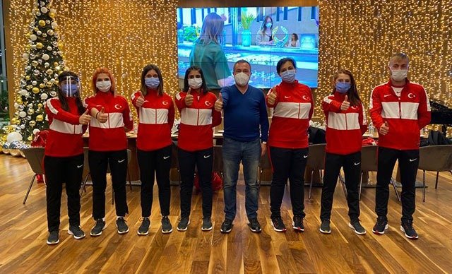 Özel sporculardan madalya rekoru