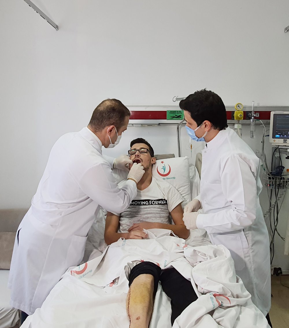 Yüzündeki dev tümörden “sanal ameliyat” ile kurtuldu