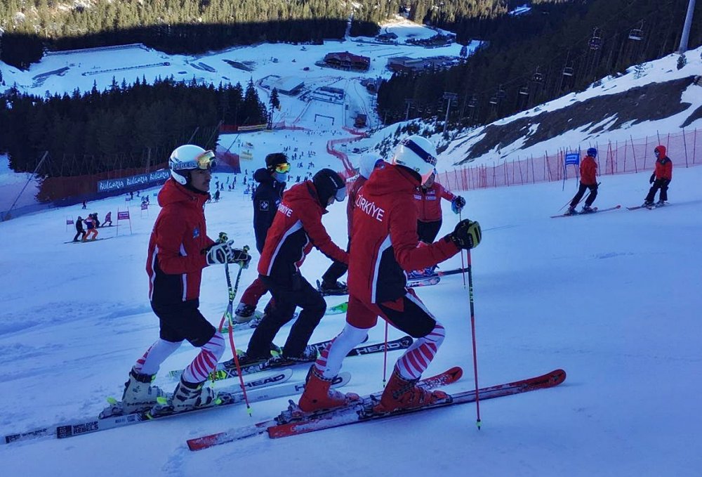 Alp disiplini sporcuları Dünya Gençler Şampiyonası'nda yarışıyor