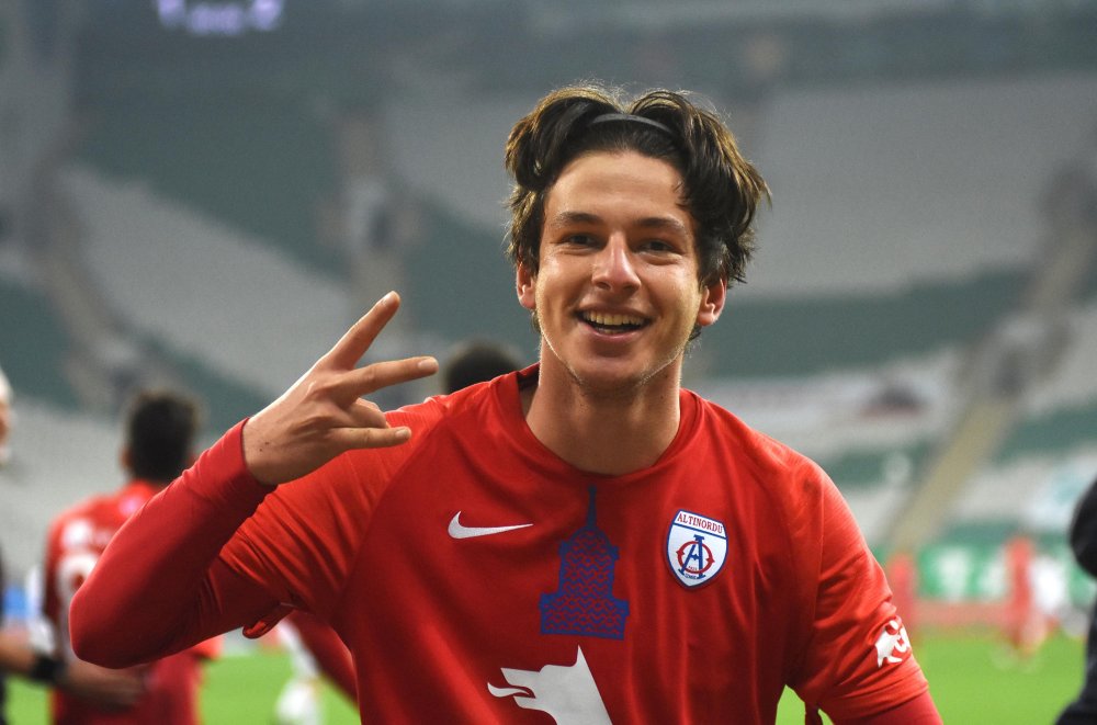 Altınordulu Enis Destan şimdiden Avrupa'nın radarında