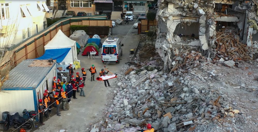 Beşiktaş’ta deprem tatbikatı düzenlendi