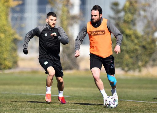 Konyaspor'da tedavisi tamamlanan 3 oyuncu Fenerbahçe maçında forma giyecek