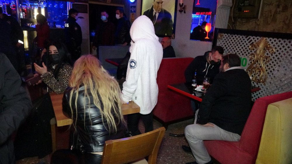 Polis baskınında gece kulübünde yakalanan kişiden tepki: Adam mı öldürdük?