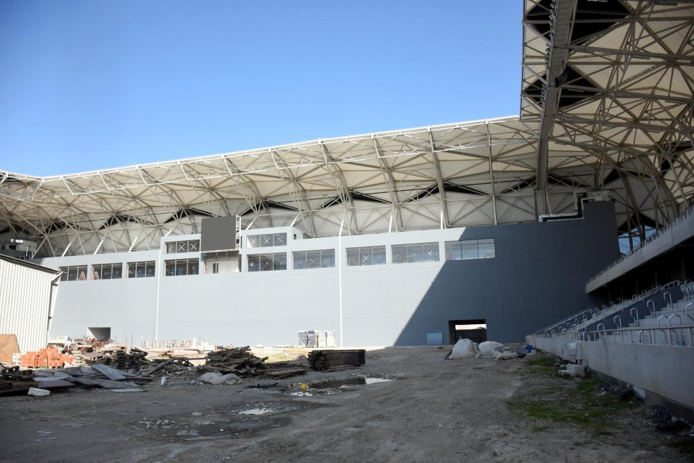 Alsancak Stadı'nda geri sayım başladı