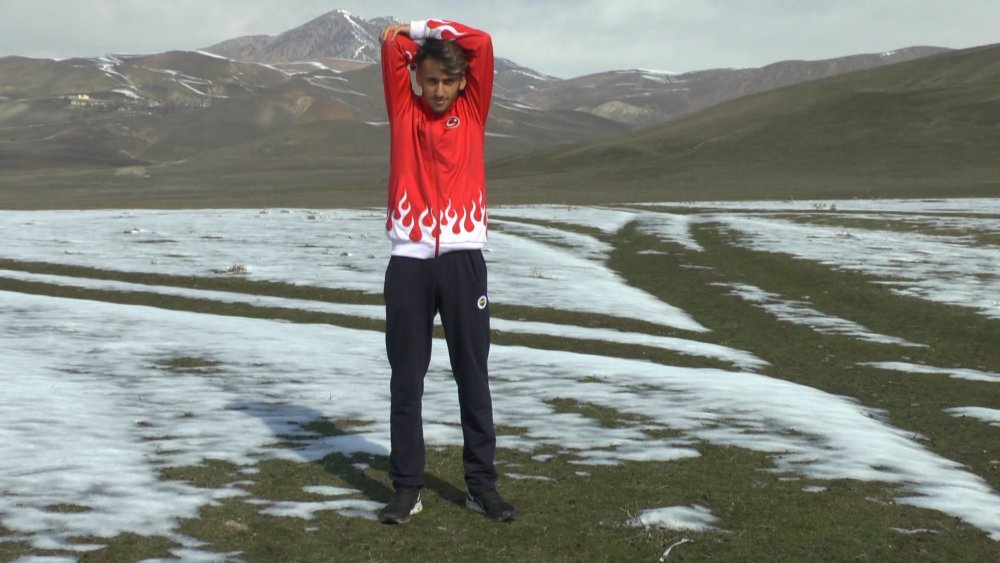 Sporcu arkadaşları "Bir daha koşamaz" dediler, Balkan Şampiyonası'nda ikinci oldu