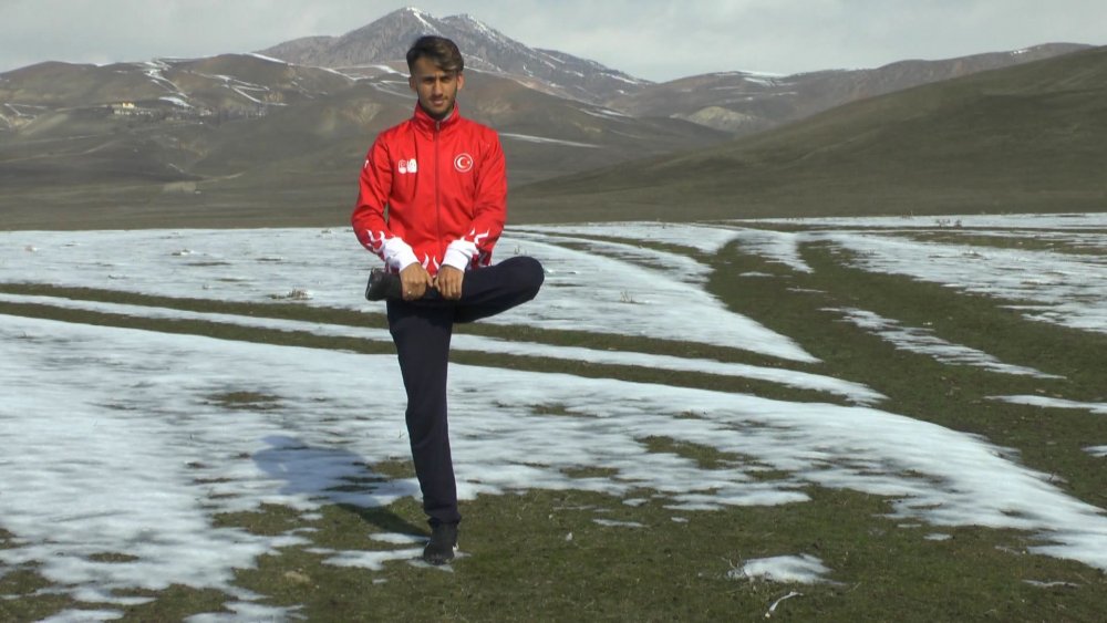 Sporcu arkadaşları "Bir daha koşamaz" dediler, Balkan Şampiyonası'nda ikinci oldu