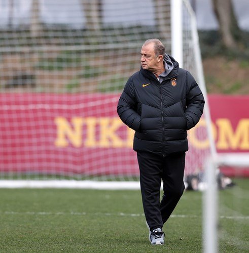 Galatasaray'da Donk'tan kötü haber